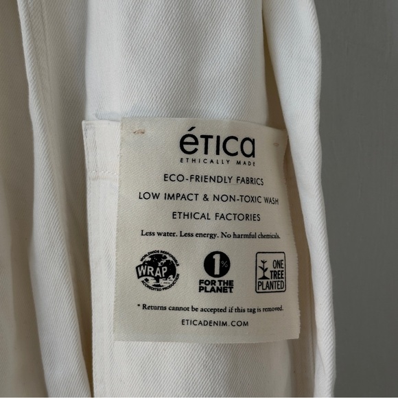 White jumpsuit - Picture 12 of 15